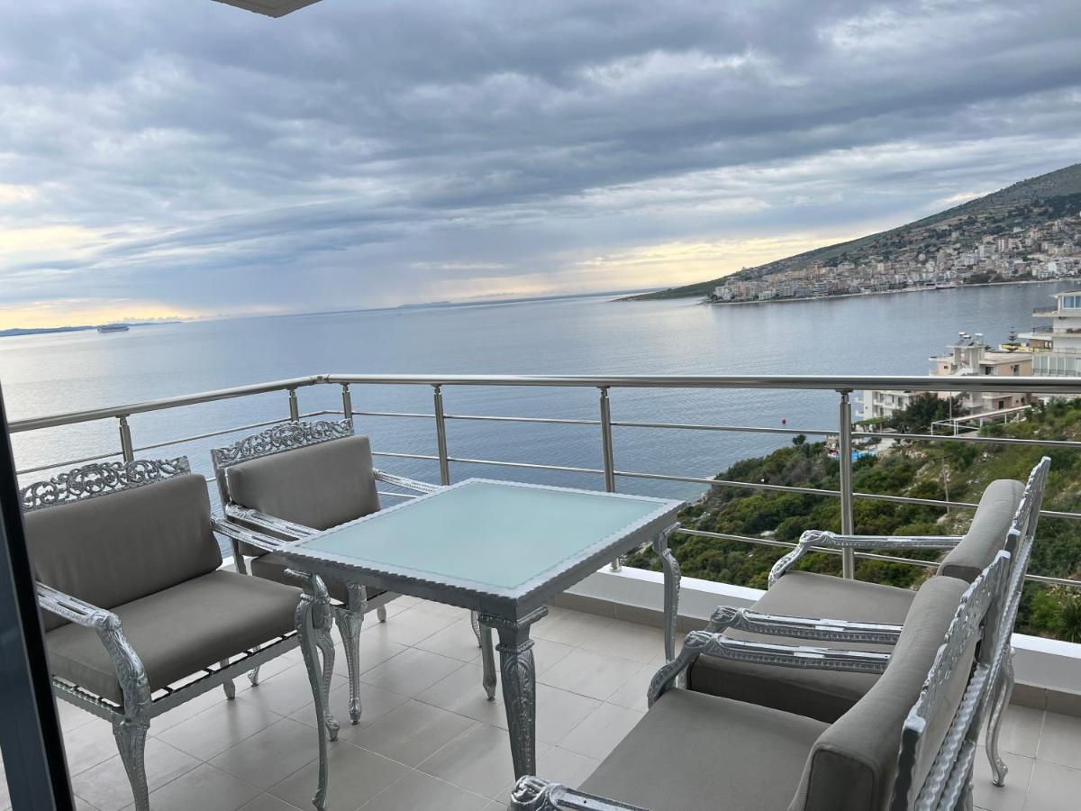Lorenso Guest House Sarandë Exterior foto