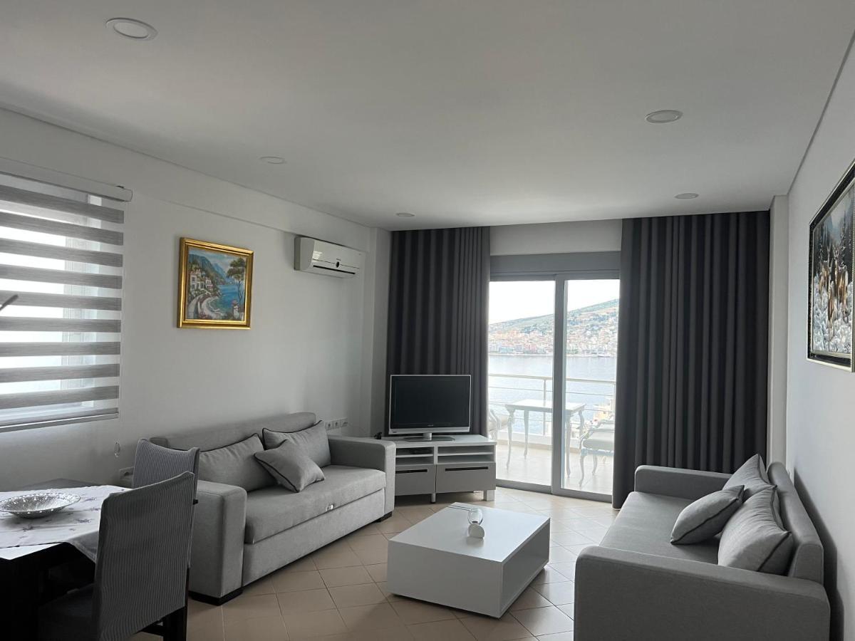 Lorenso Guest House Sarandë Exterior foto